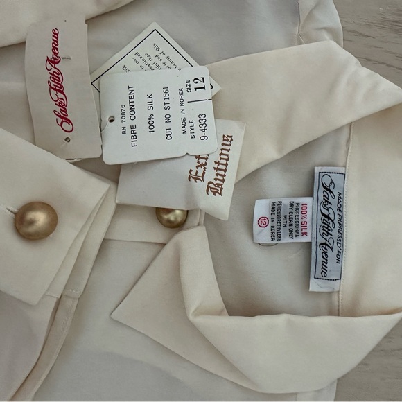 SOLD VTG Saks Fifth Avenue Silk Blouse NWT - Picture 5 of 9